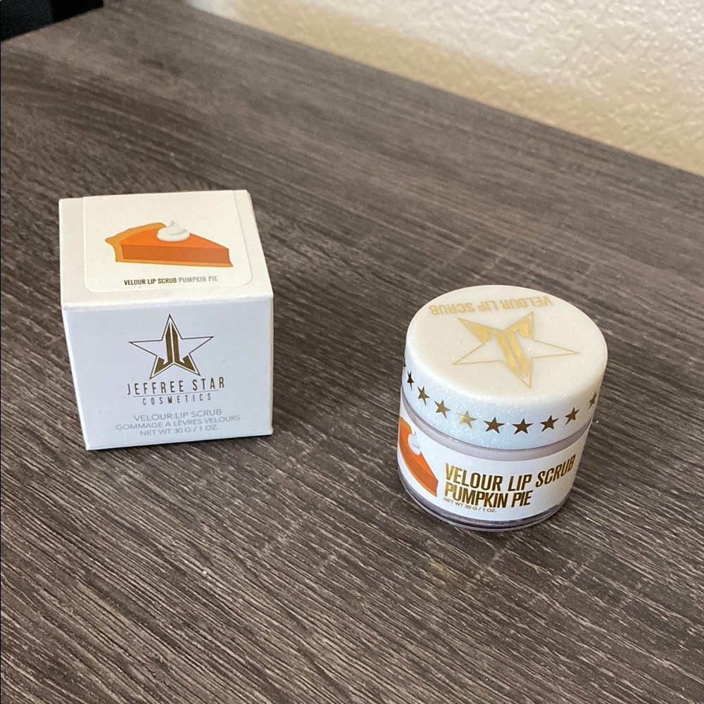 New Jeffree Star Velour Pumpkin Pie Lip Scrub